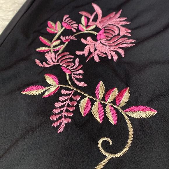 Vintage 90s or Y2K Michelle Petites embroidered midi skirt, size 6 petite - Picture 8 of 10